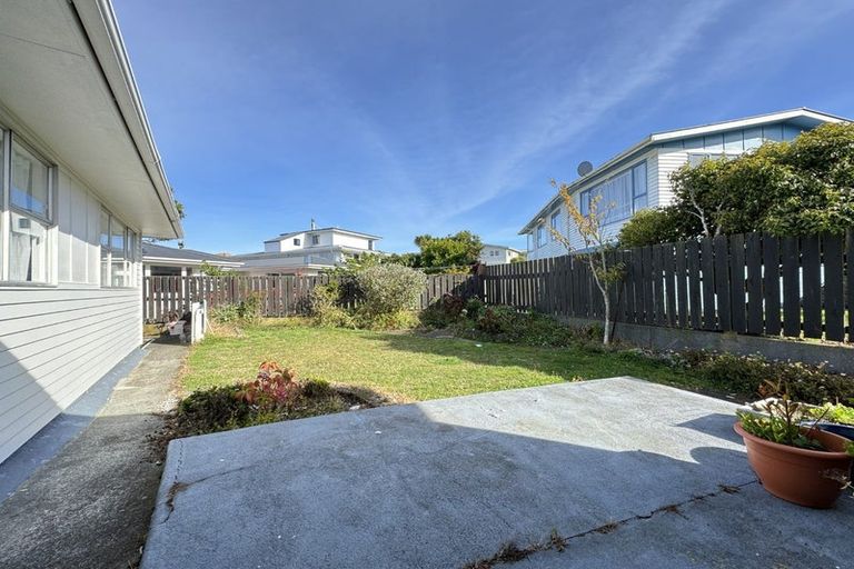 Photo of property in 8 Erris Street, Johnsonville, Wellington, 6037