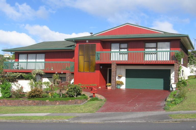 Photo of property in 12 Maxwelton Drive, Mairangi Bay, Auckland, 0630