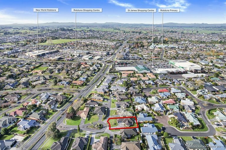 Photo of property in 12 Farnham Close, Rototuna North, Hamilton, 3210