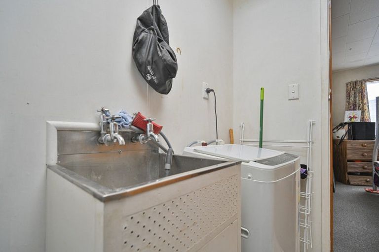 Photo of property in 209 King Street South, Hastings, 4122