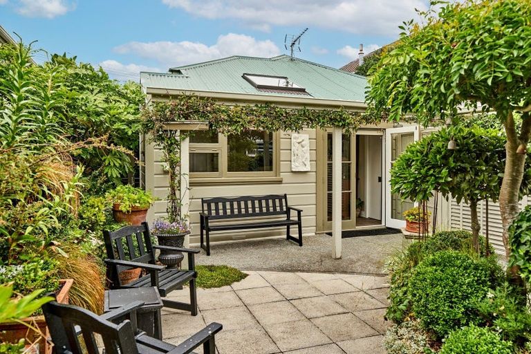 Photo of property in 93 Constable Street, Newtown, Wellington, 6021