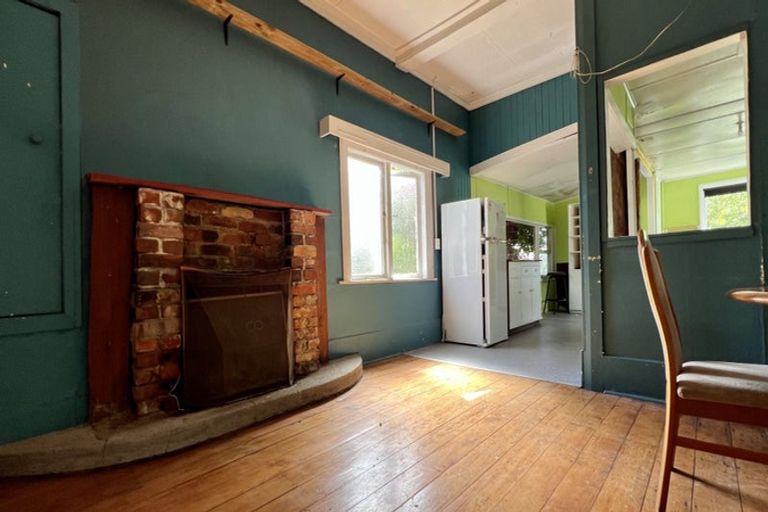 Photo of property in 31 Brougham Street, Westport, 7825