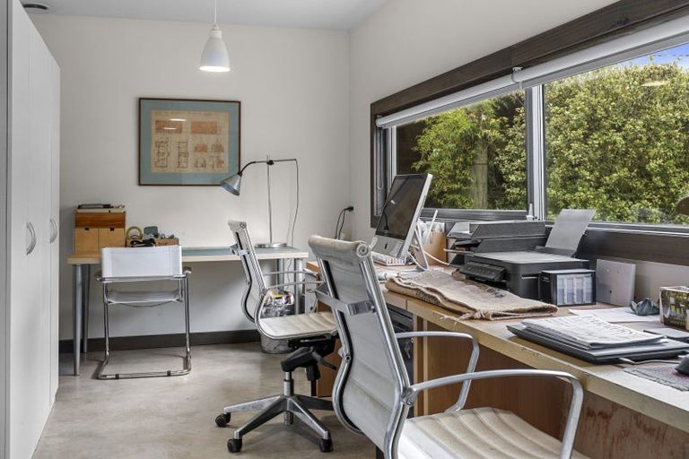 Photo of property in 179 Racecourse Road, Amberley, 7482