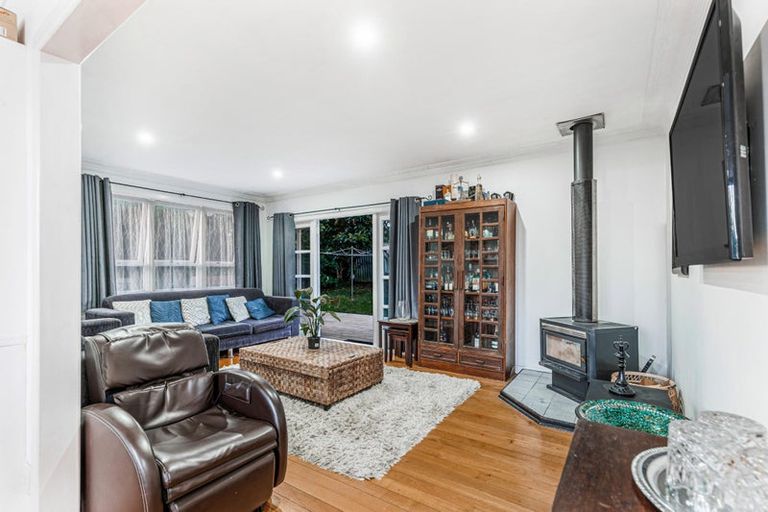 Photo of property in 77 Royal Road, Massey, Auckland, 0614