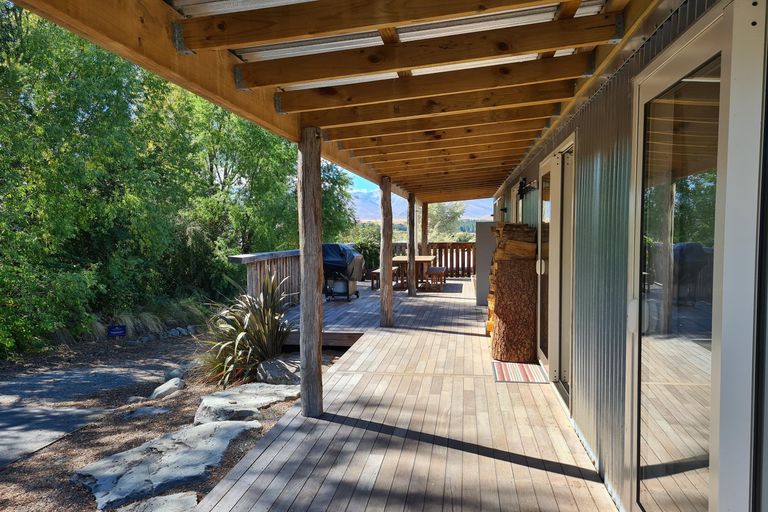 Photo of property in 26 Aorangi Crescent, Lake Tekapo, 7999