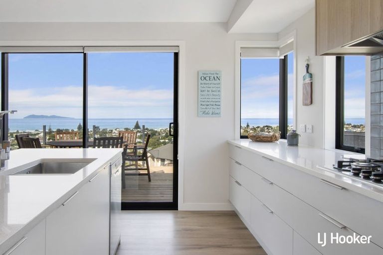 Photo of property in 34 Tohora View, Waihi Beach, 3611