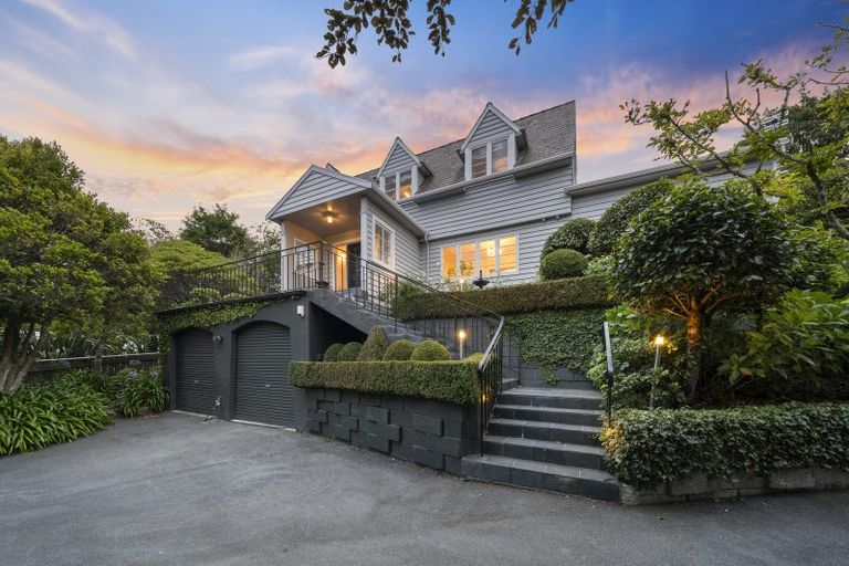 Photo of property in 1 Homewood Avenue, Karori, Wellington, 6012