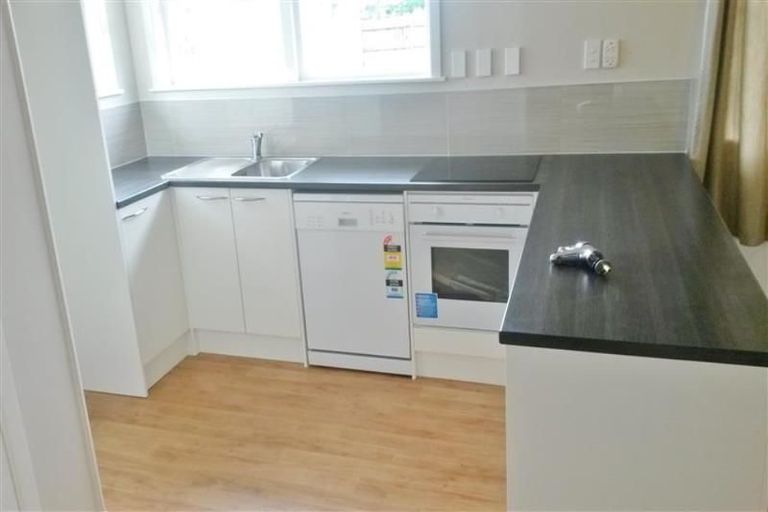 Photo of property in 15 Bittern Place, Henderson, Auckland, 0610