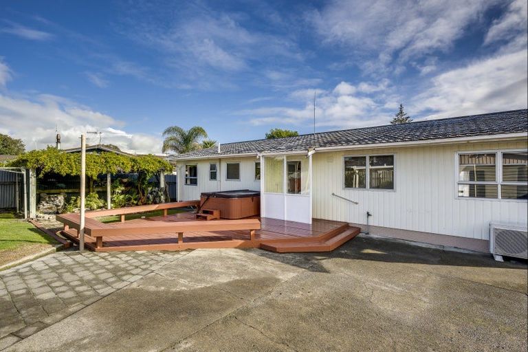 Photo of property in 436 Main North Road, Bay View, Napier, 4104