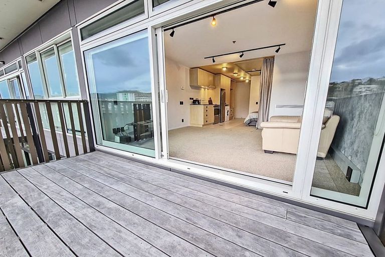 Photo of property in Vedado Apartments, 308/41 Hopper Street, Mount Cook, Wellington, 6011