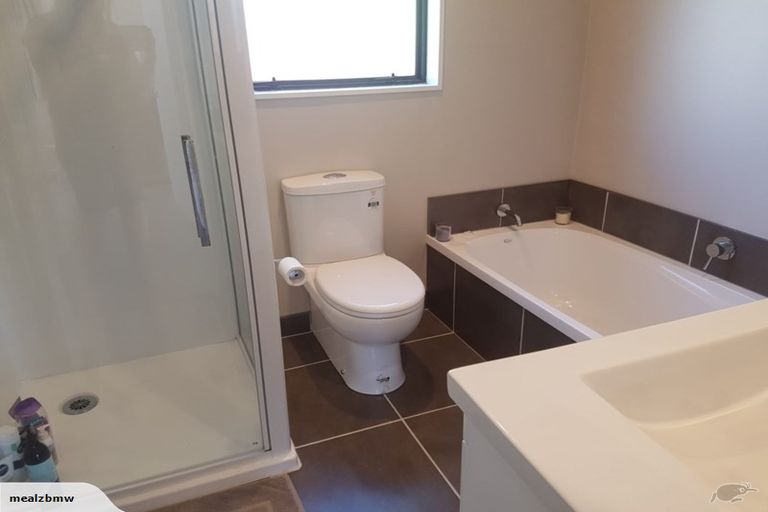 Photo of property in 2/12 Mcmanaway Grove, Stokes Valley, Lower Hutt, 5019