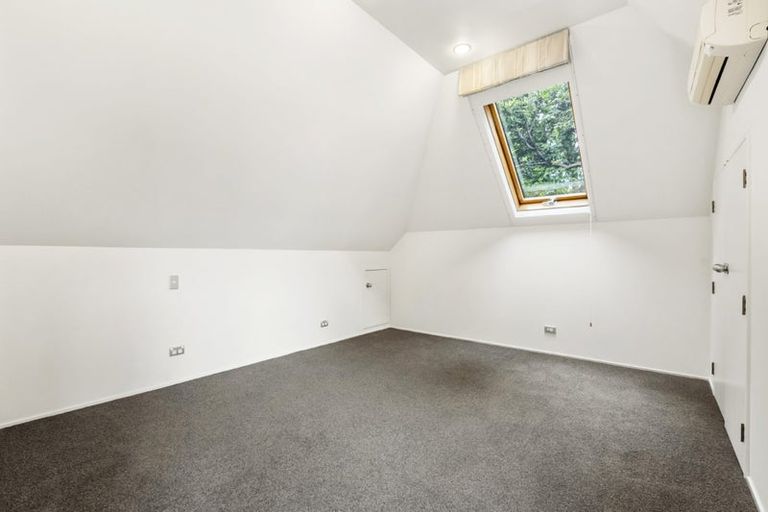 Photo of property in 5/37 Uppingham Crescent, Hillcrest, Auckland, 0627