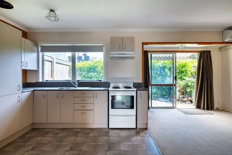 Photo of property in 2/145 Parkers Road, Tahunanui, Nelson, 7011