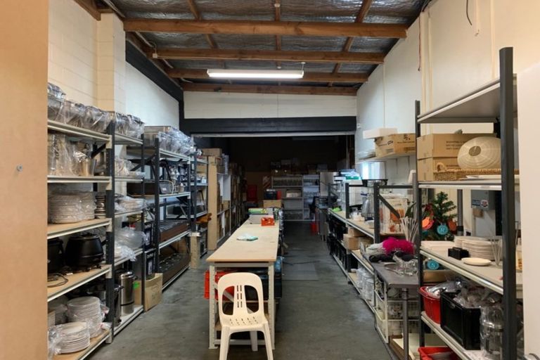 Photo of property in 408 Saint Aubyn Street West, Hastings, 4122