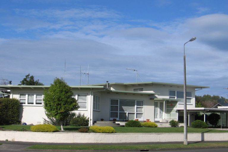 Photo of property in 101 Buick Crescent, Awapuni, Palmerston North, 4412