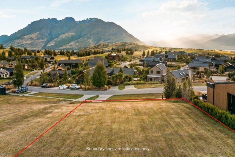 Photo of property in 9 Pendeen Crescent, Jacks Point, Queenstown, 9371