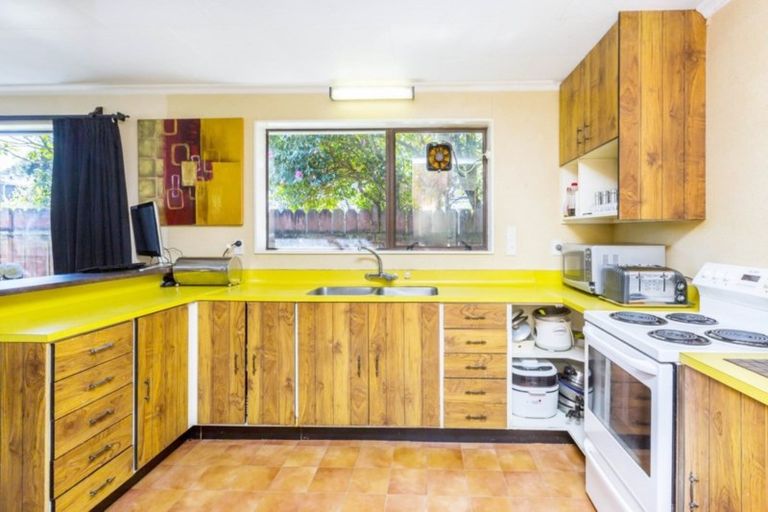 Photo of property in 10 Johnswood Grove, Clouston Park, Upper Hutt, 5018