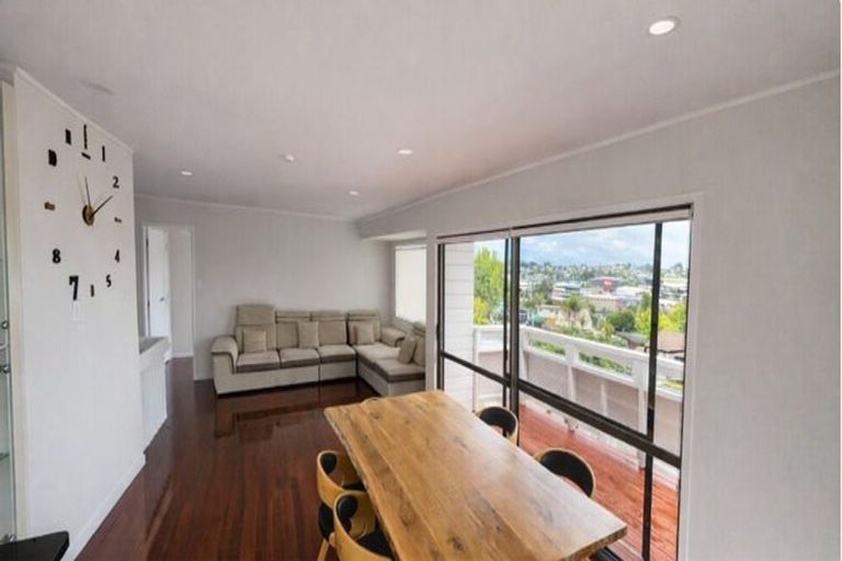 Photo of property in 59 Kennedy Avenue, Forrest Hill, Auckland, 0620