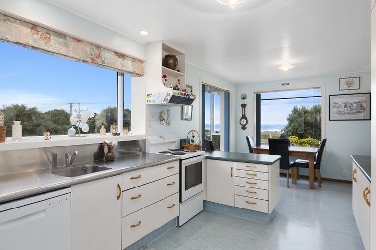 Photo of property in 1120 Brighton Road, Brighton, Dunedin, 9035