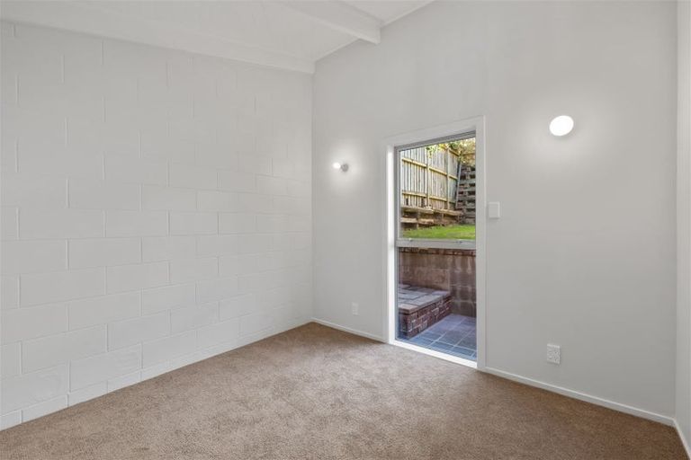 Photo of property in 9b Toledo Place, Mount Pleasant, Christchurch, 8081