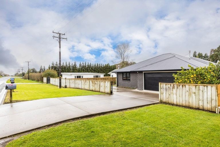 Photo of property in 503 Richmond Road, Lepperton, New Plymouth, 4373