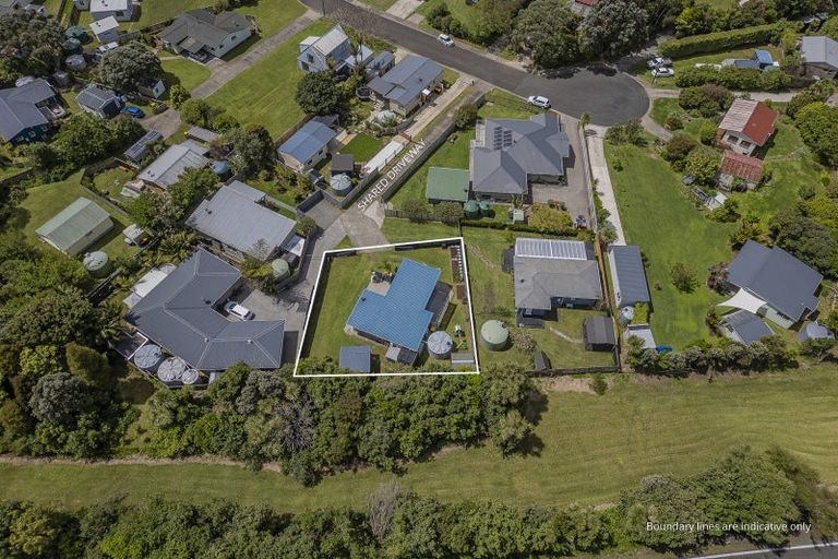 Photo of property in 44 Mako Avenue, Whiritoa, Whangamata, 3691