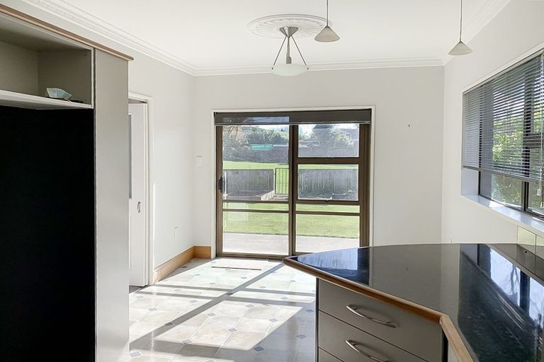 Photo of property in 18 Aintree Crescent, Awapuni, Palmerston North, 4412