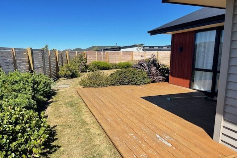 Photo of property in 1 Retallick Way, Amberley, 7410