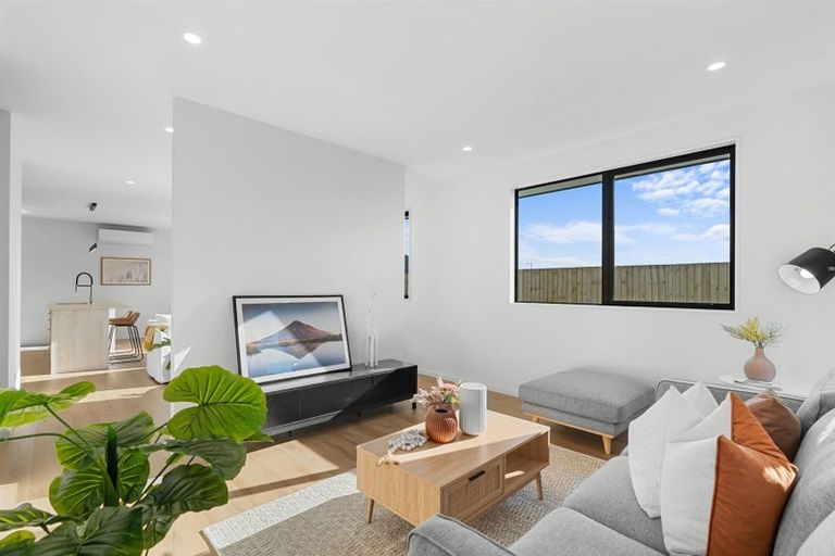 Photo of property in 19 Comer Street, Halswell, Christchurch, 8025