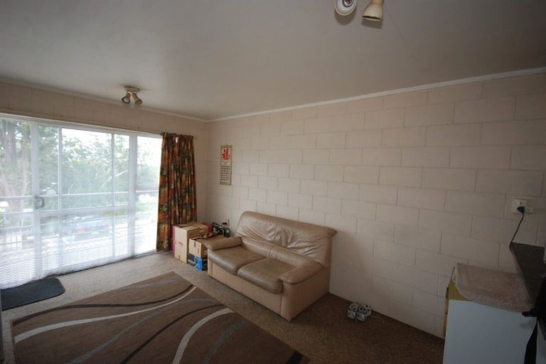 Photo of property in 8/19a Verbena Road, Birkdale, Auckland, 0626