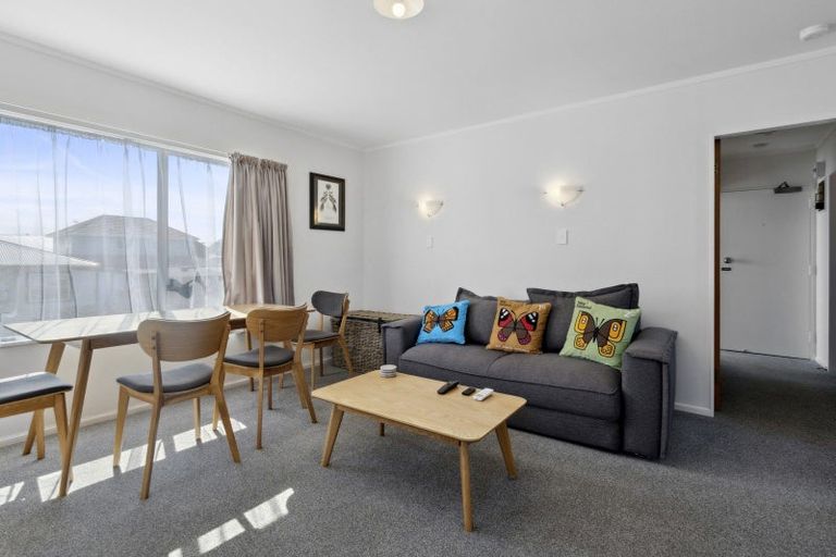 Photo of property in 65 Freyberg Street, Lyall Bay, Wellington, 6022