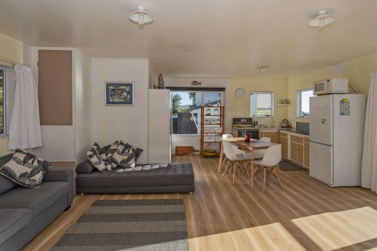 Photo of property in 33 Windsor Drive, Tairua, 3508