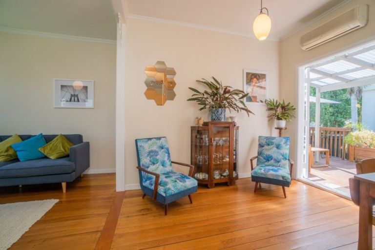 Photo of property in 1/24 Gardner Avenue, New Lynn, Auckland, 0600