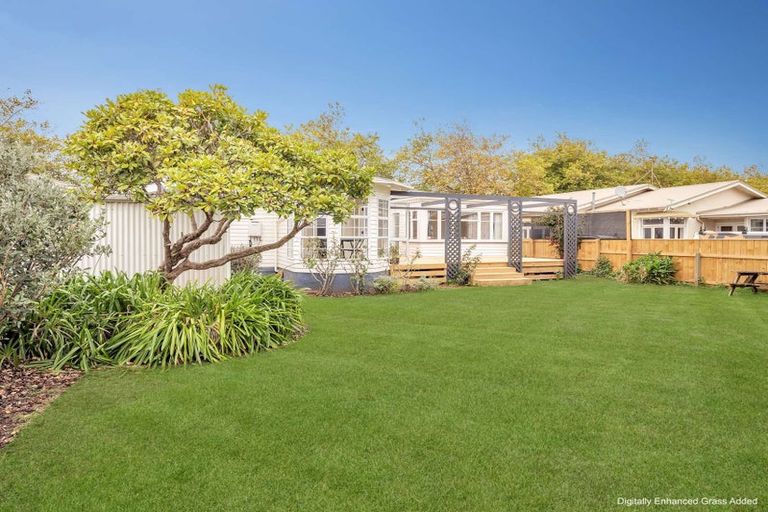 Photo of property in 4 Godwin Crescent, College Estate, Whanganui, 4500