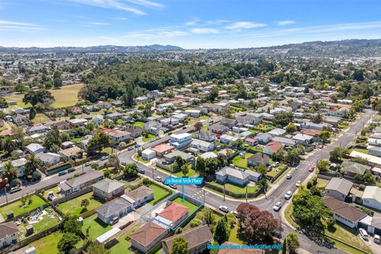 Photo of property in 1/7 Royal Arch Place, Rosehill, Papakura, 2113