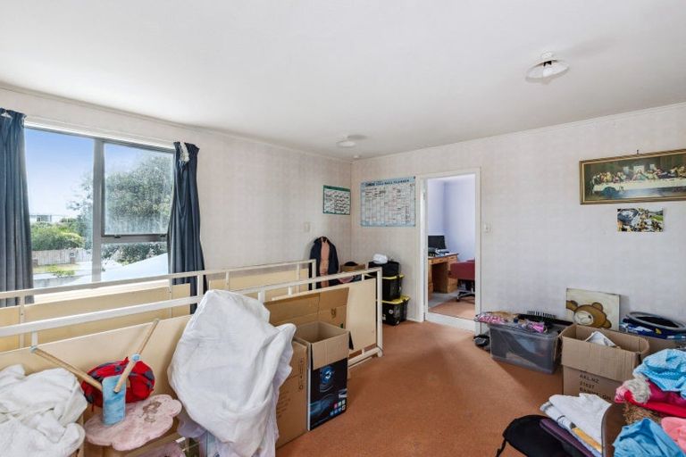 Photo of property in 30 Rua Avenue, Waitarere Beach, Levin, 5510