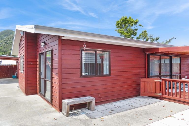 Photo of property in 46c Bauchop Road, Waterloo, Lower Hutt, 5011