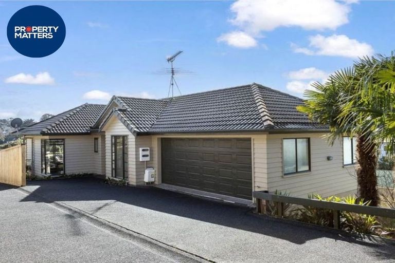 Photo of property in 57a Glencoe Road, Browns Bay, Auckland, 0630