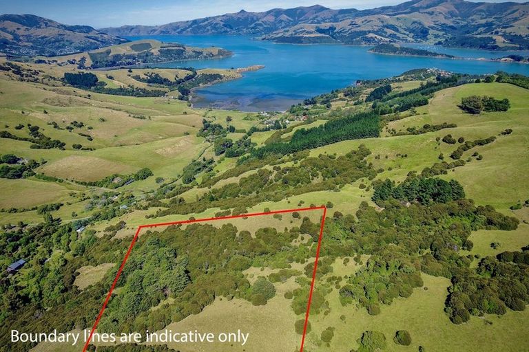 Photo of property in 190 Okains Bay Road, Robinsons Bay, 7581