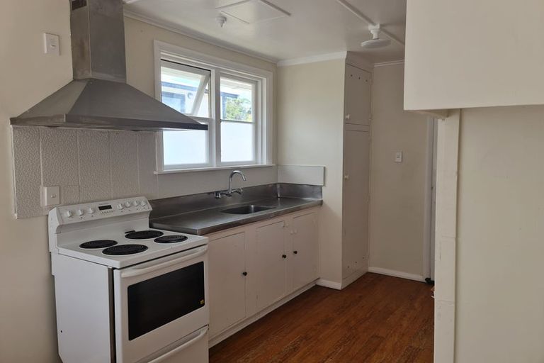 Photo of property in 90 Dimock Street, Titahi Bay, Porirua, 5022