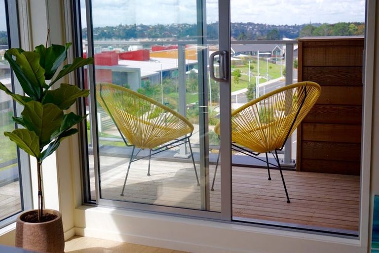 Photo of property in 302/160a Hobsonville Point Road, Hobsonville, Auckland, 0616