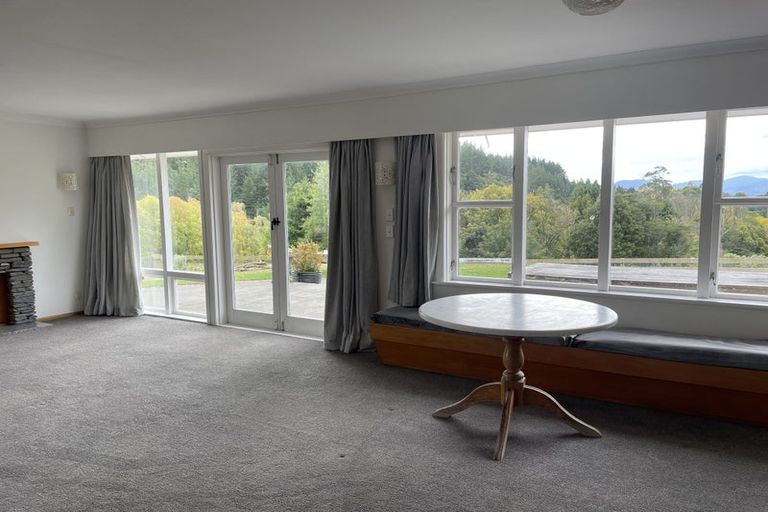 Photo of property in 357 Whitemans Valley Road, Whitemans Valley, Upper Hutt, 5371