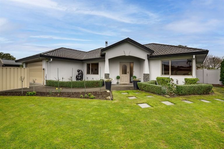 Photo of property in 1 Hyde Place, Taradale, Napier, 4112
