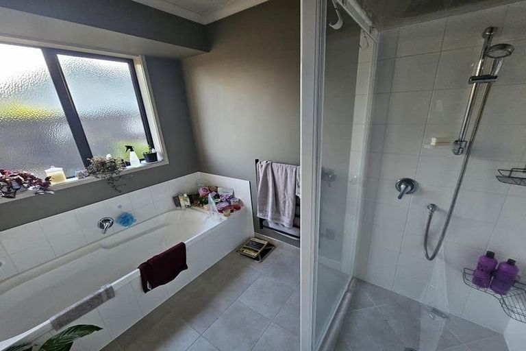 Photo of property in 12 Camberley Way, Huntington, Hamilton, 3210