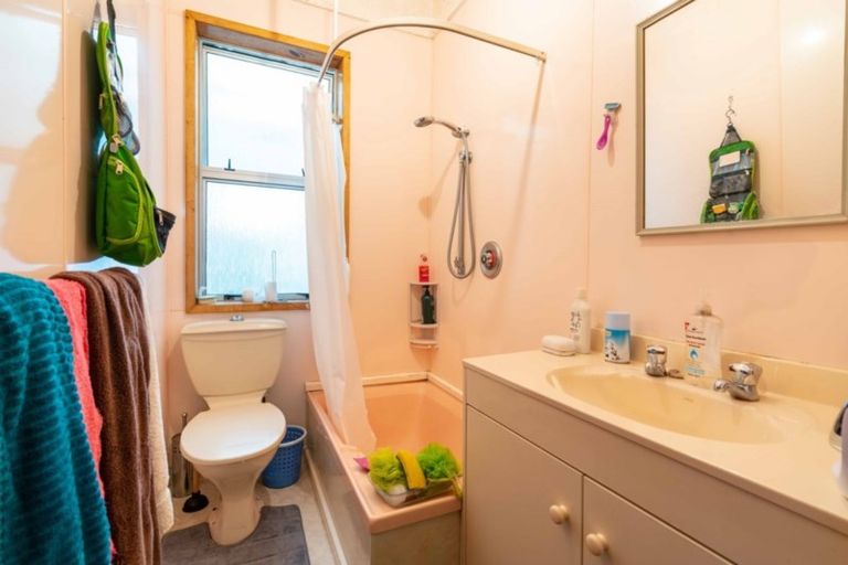 Photo of property in 19 Baldwin Street, North East Valley, Dunedin, 9010