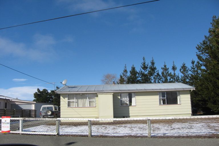 Photo of property in 31 Rata Road, Twizel, 7901