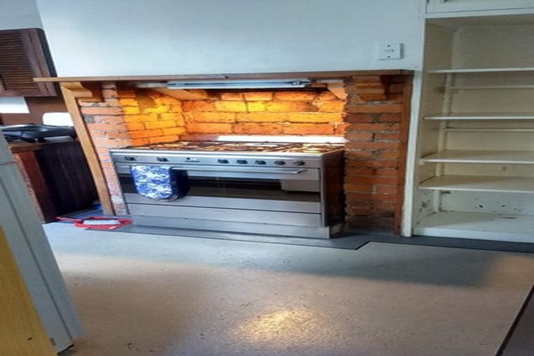 Photo of property in 112 Aro Street, Aro Valley, Wellington, 6021