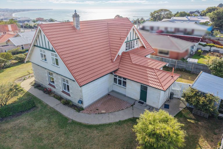 Photo of property in 76 Wharfe Street, South Hill, Oamaru, 9400