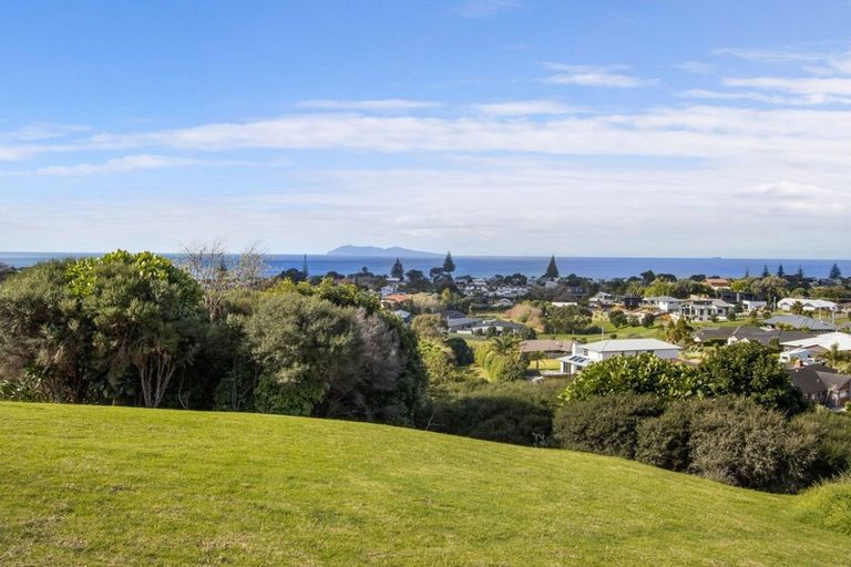 Photo of property in 27 Tohora View, Waihi Beach, 3611