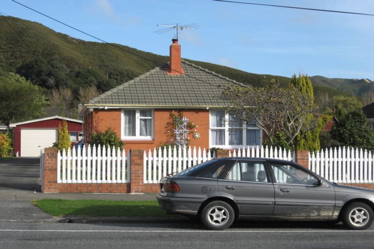 Photo of property in 112 Rata Street, Naenae, Lower Hutt, 5011